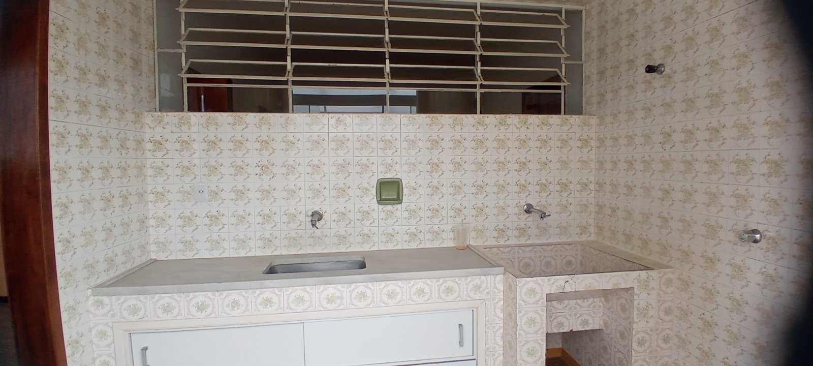 Imagem Casa com 4 Quartos à Venda, 173 m²em Centro - Taubaté Imagem Casa com 4 Quartos à Venda, 173 m²em Centro - Taubaté