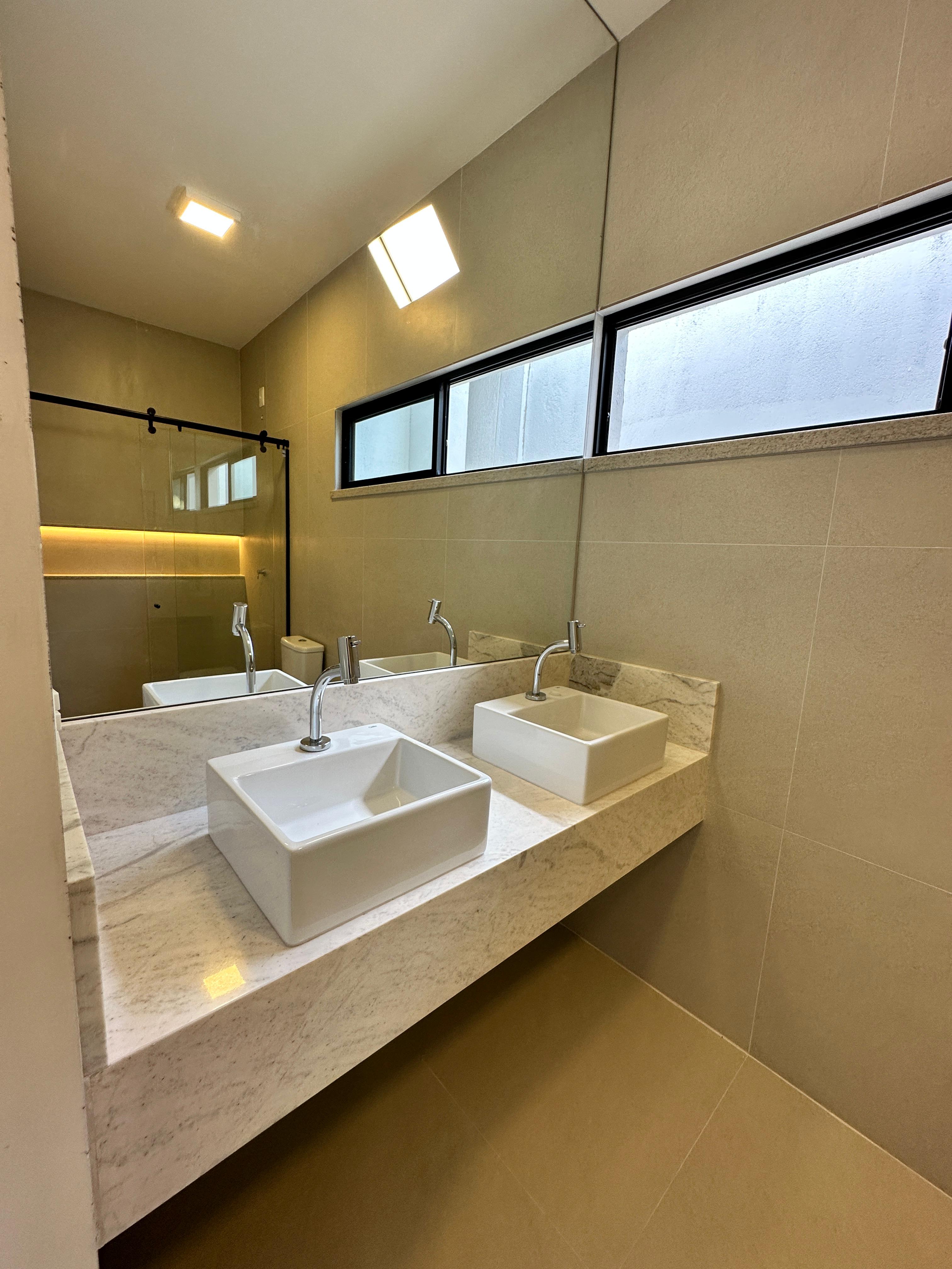 Imagem Casa com 4 Quartos à Venda, 144 m²em Timbu - Eusébio Imagem Casa com 4 Quartos à Venda, 144 m²em Timbu - Eusébio