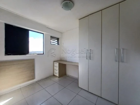 Imagem Apartamento com 2 Quartos à Venda, 65 m² em Encruzilhada - Recife