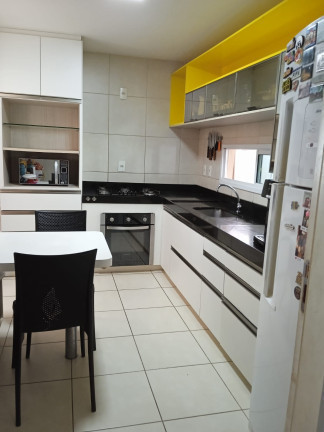 Imagem Casa de Condomínio com 4 Quartos à Venda,  em Parque Manibura - Fortaleza