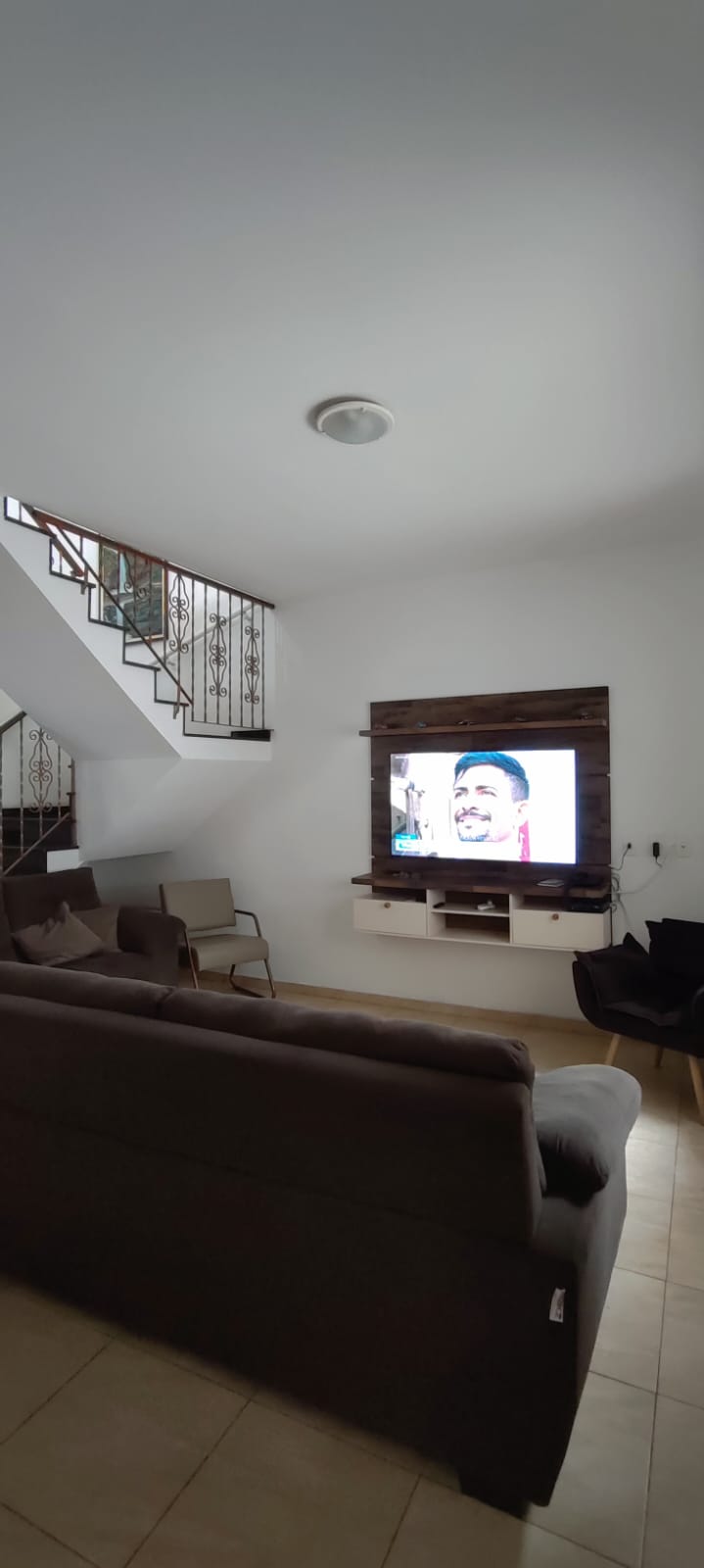 Imagem Sobrado com 4 Quartos à Venda, 203 m²em Centro - Mogi das Cruzes Imagem Sobrado com 4 Quartos à Venda, 203 m²em Centro - Mogi das Cruzes