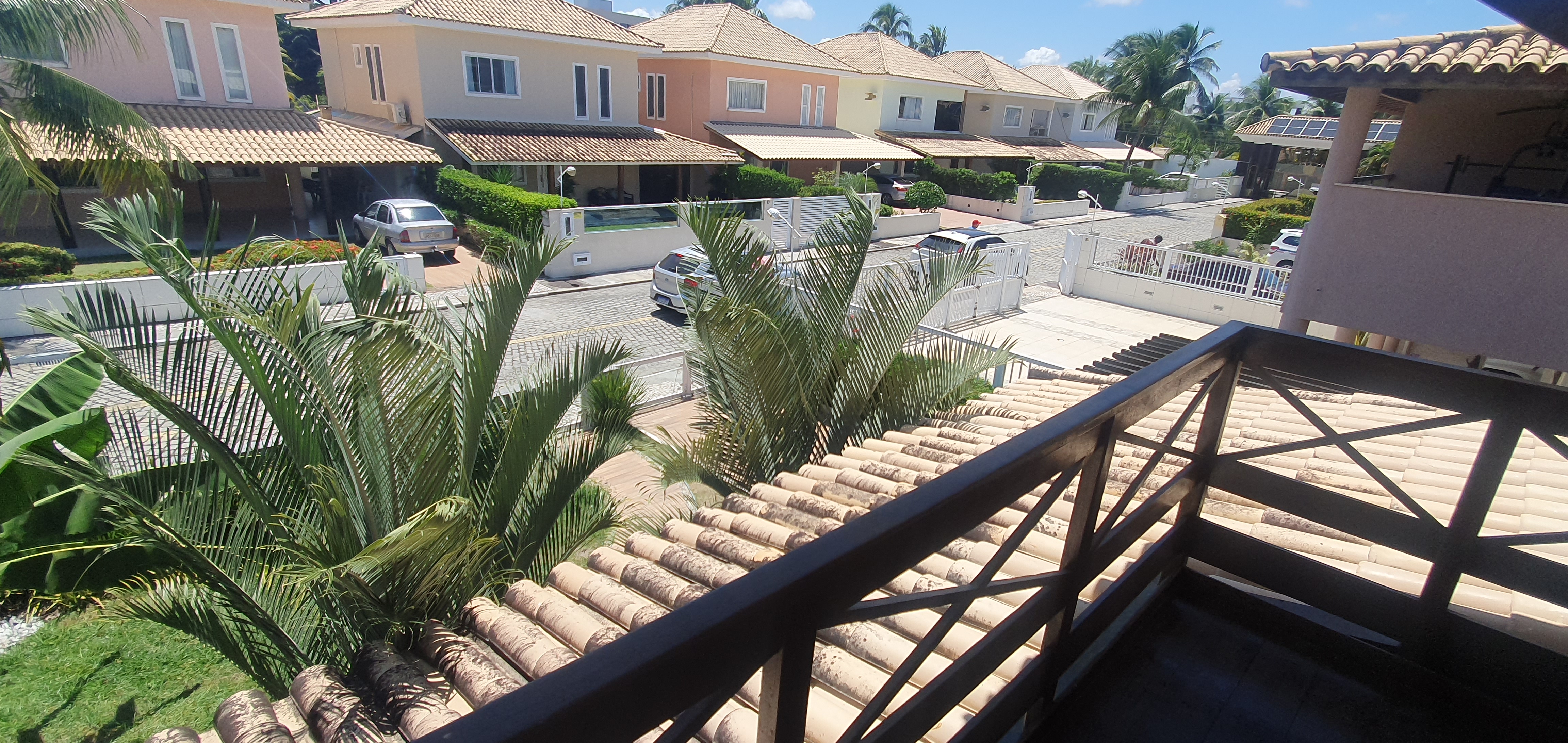 Imagem Casa de Condomínio com 5 Quartos à Venda, 300 m²em Buraquinho - Lauro de Freitas Imagem Casa de Condomínio com 5 Quartos à Venda, 300 m²em Buraquinho - Lauro de Freitas