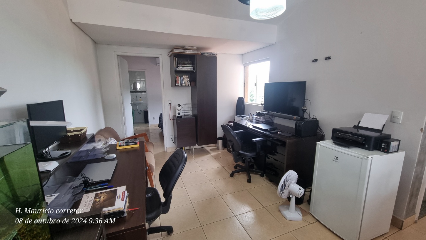 Imagem Sobrado com 4 Quartos à Venda, 300 m²em Setor Jaó - Goiânia Imagem Sobrado com 4 Quartos à Venda, 300 m²em Setor Jaó - Goiânia