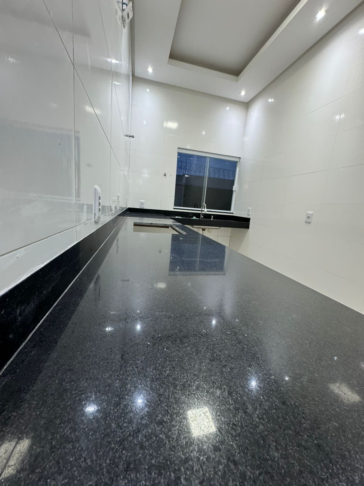 Imagem Casa com 3 Quartos à Venda, 106 m²em Vila Pedroso - Goiânia