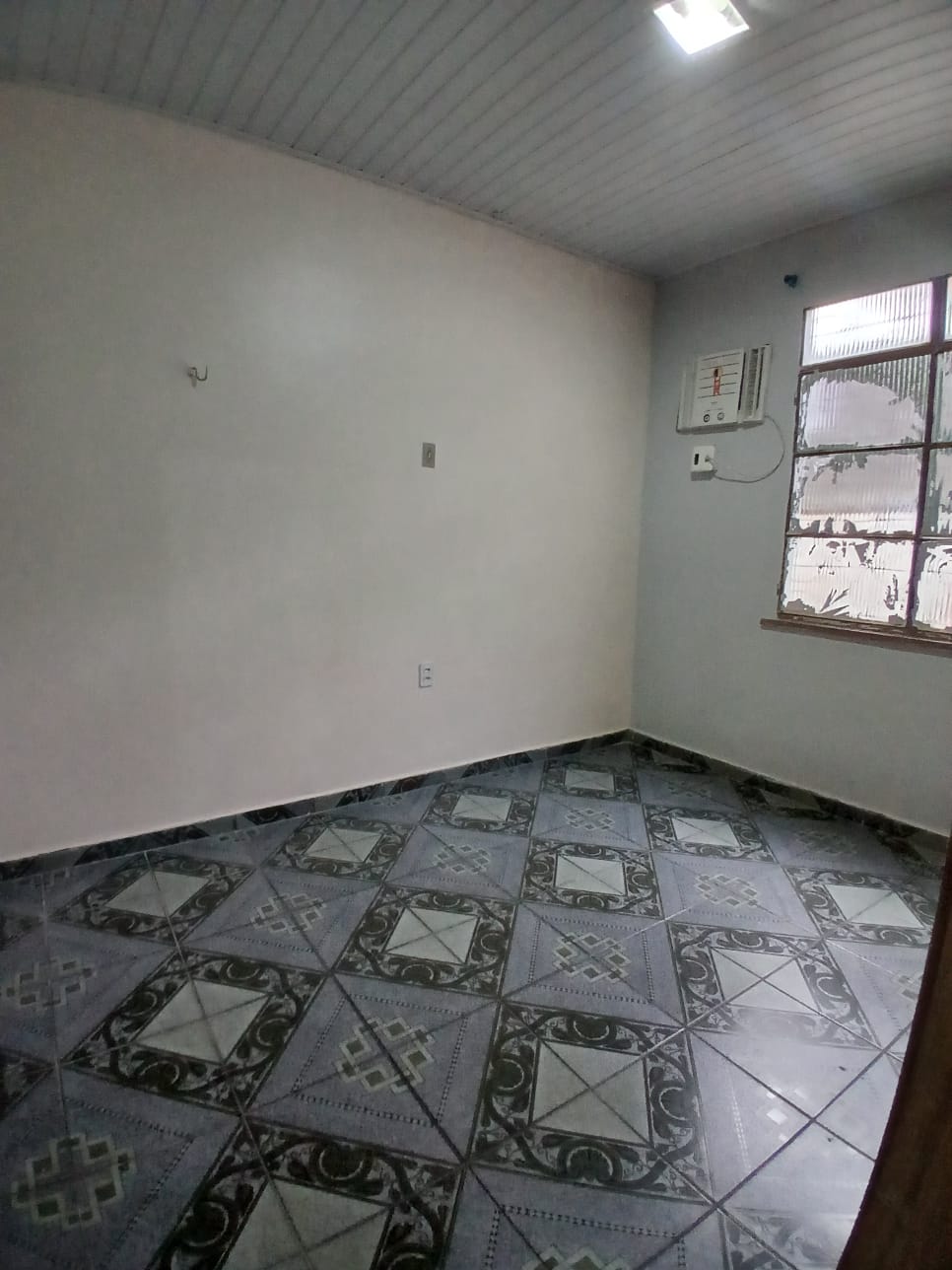 Imagem Casa com 2 Quartos à Venda, 140 m² em Praça 14 de Janeiro - Manaus Imagem Casa com 2 Quartos à Venda, 140 m² em Praça 14 de Janeiro - Manaus