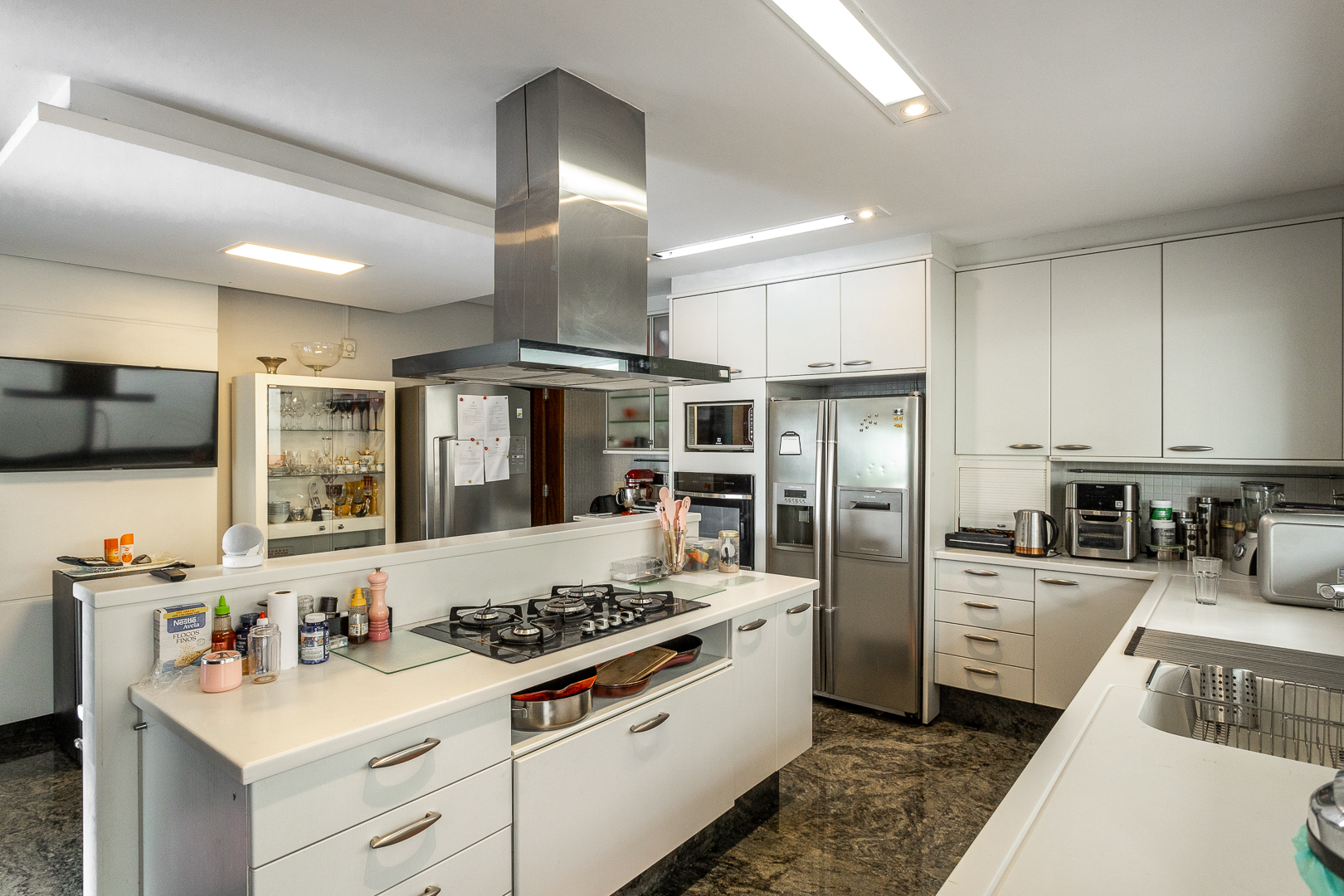 Imagem Casa de Condomínio com 5 Quartos à Venda ou Locação, 530 m² em Alphaville - Santana de Parnaíba
