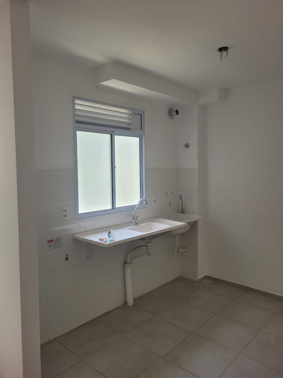 Imagem Apartamento com 2 Quartos à Venda ou Locação, 40 m² em Jardim Alvorada - Nova Iguaçu
