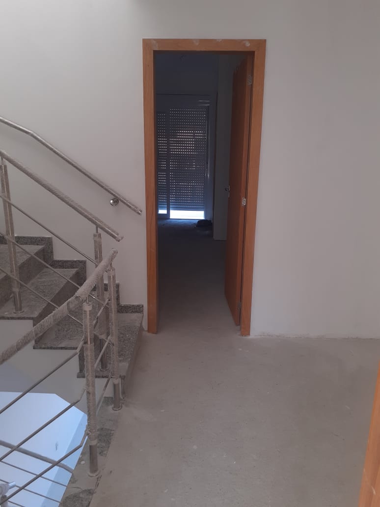 Imagem Casa com 3 Quartos à Venda, 190 m²em Guarujá - Porto Alegre
