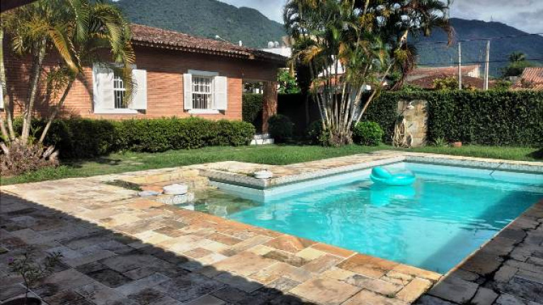 Imagem Casa com 10 Quartos à Venda, 511 m² em Pontal da Cruz - São Sebastião