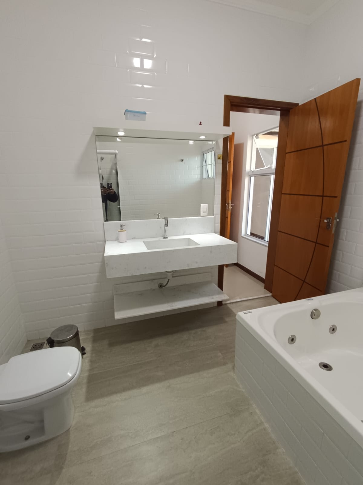 Imagem Casa de Condomínio com 5 Quartos para Alugar, 445 m² em Condomínio Parque das Garças II - Atibaia Imagem Casa de Condomínio com 5 Quartos para Alugar, 445 m² em Condomínio Parque das Garças II - Atibaia