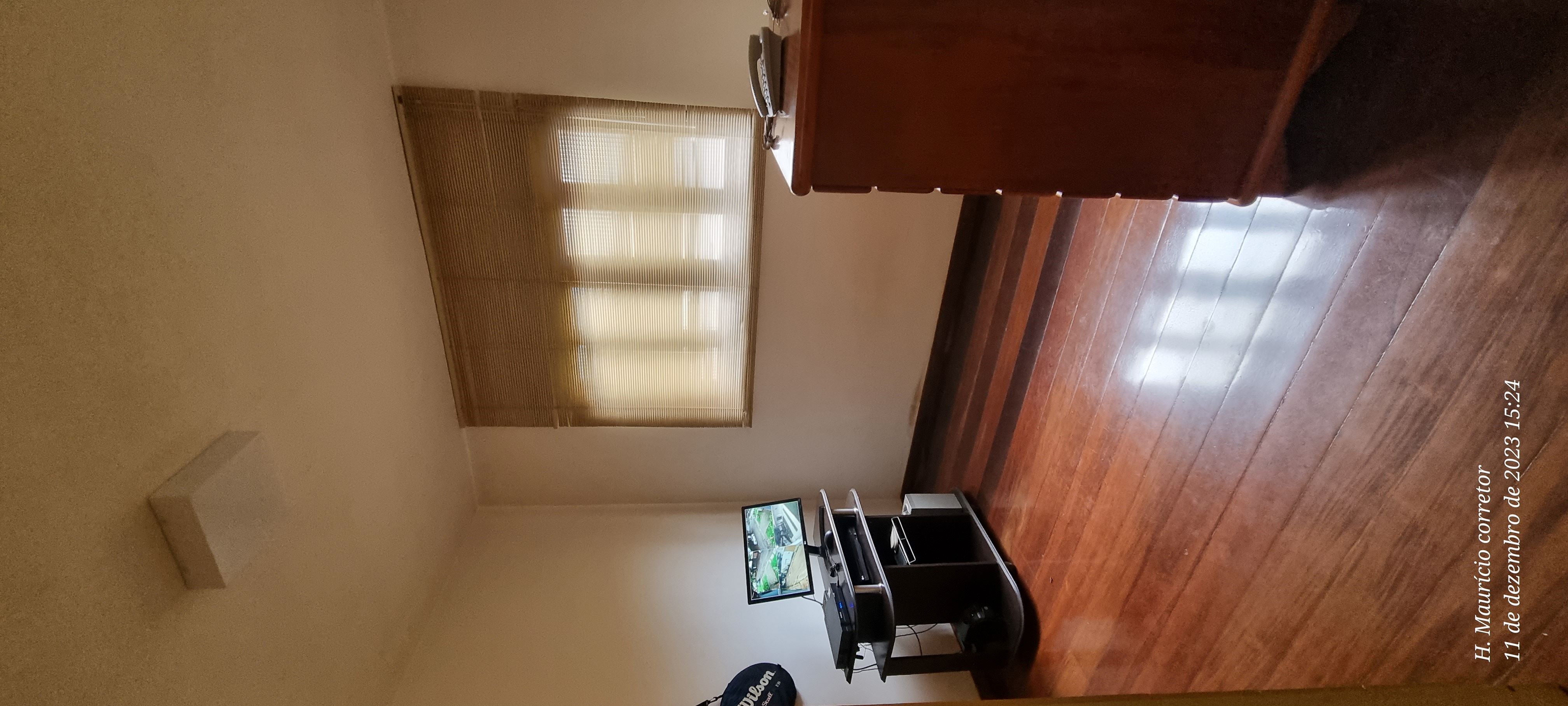 Imagem Casa com 4 Quartos à Venda, 240 m²em Setor Jaó - Goiânia Imagem Casa com 4 Quartos à Venda, 240 m²em Setor Jaó - Goiânia