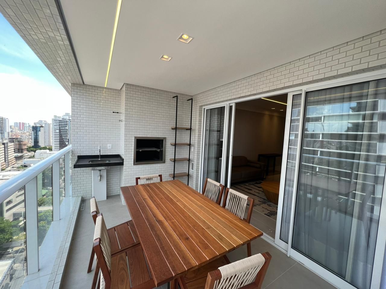 Imagem Apartamento com 2 Quartos para Alugar, 80 m² em Nazaré - Belém
