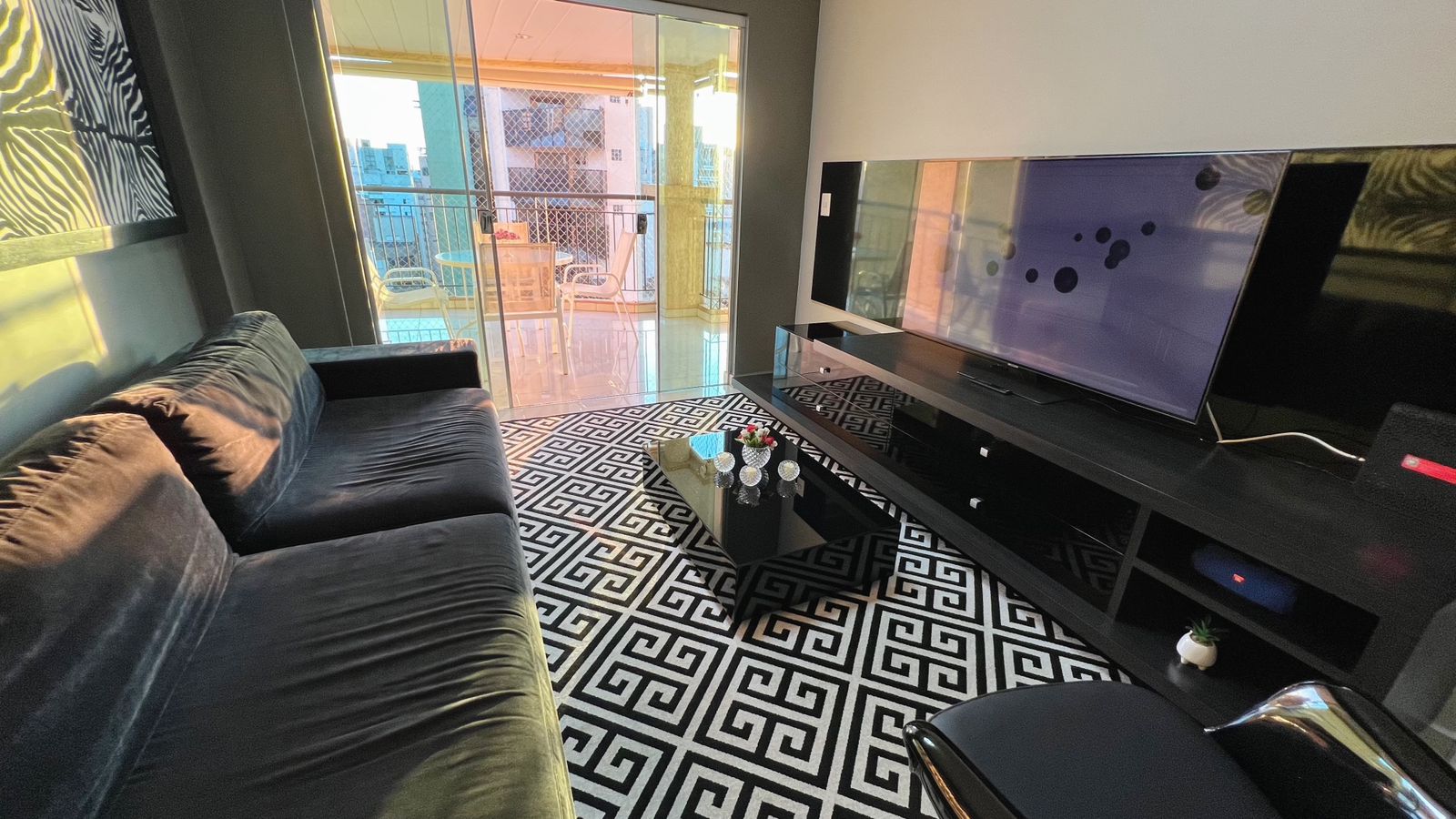 Imagem Apartamento com 3 Quartos à Venda, 108 m²em Setor Bueno - Goiânia Imagem Apartamento com 3 Quartos à Venda, 108 m²em Setor Bueno - Goiânia