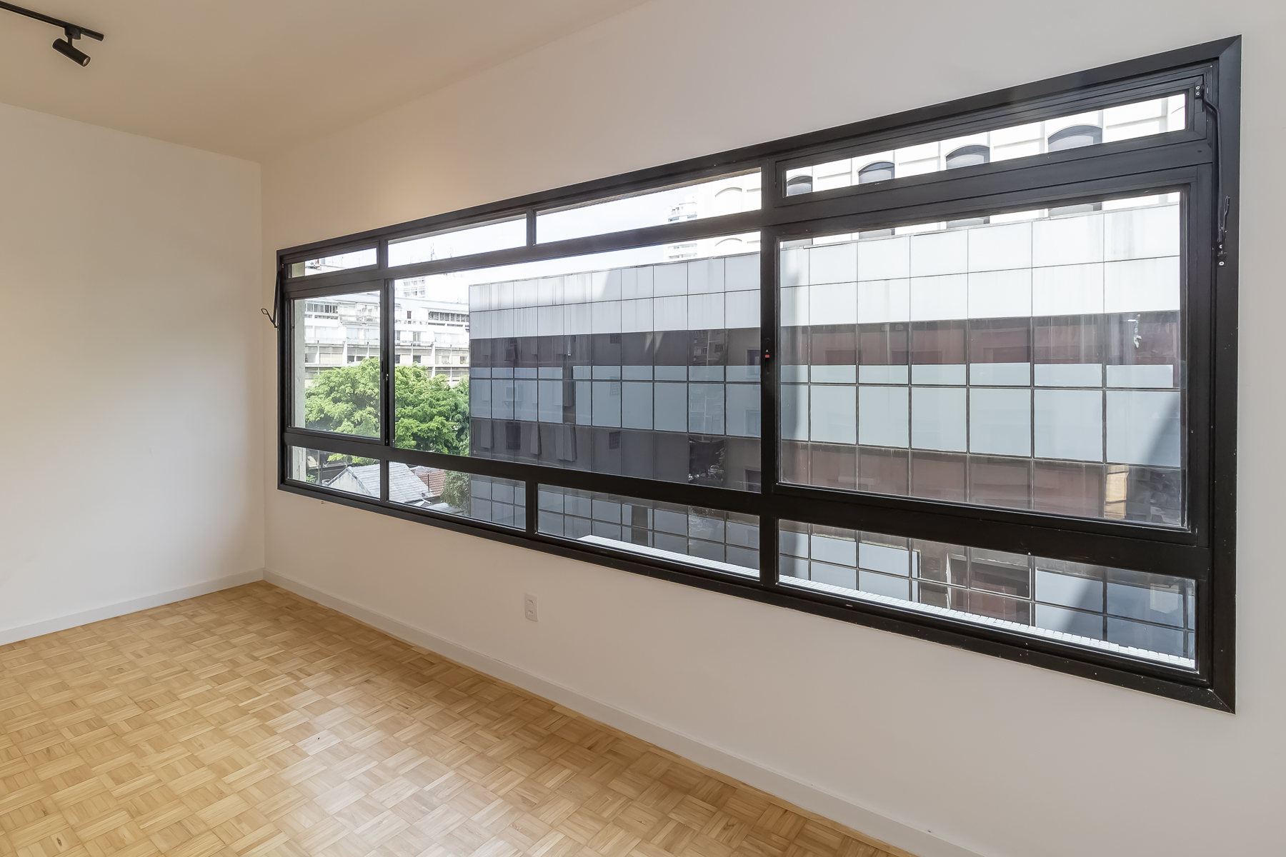 Imagem Apartamento com 3 Quartos à Venda, 220 m²em Cerqueira César - São Paulo