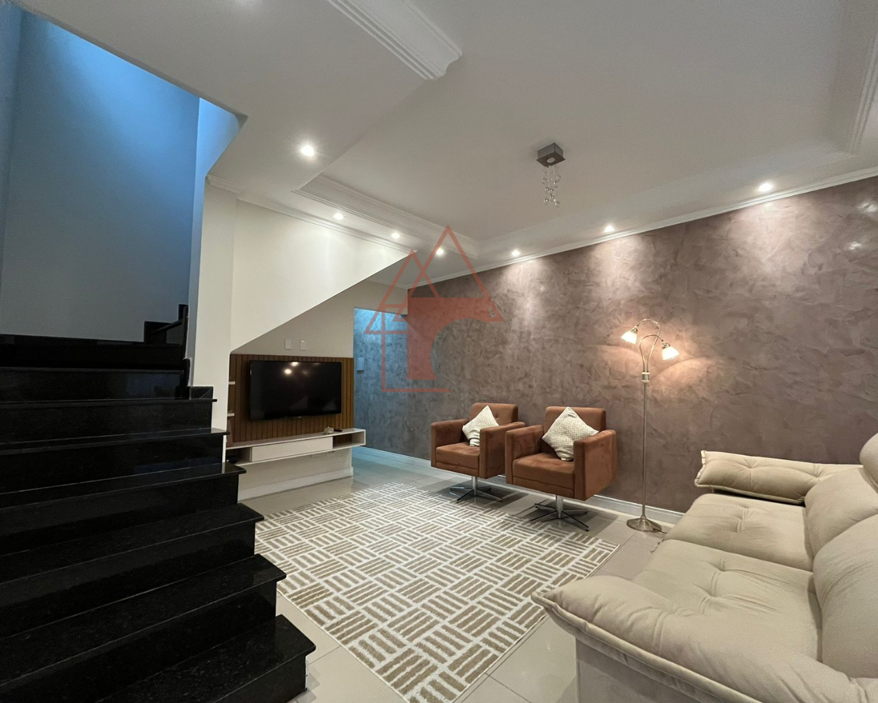 Imagem Sobrado com 3 Quartos à Venda, 155 m²em Vila Ponte Nova - Cubatão