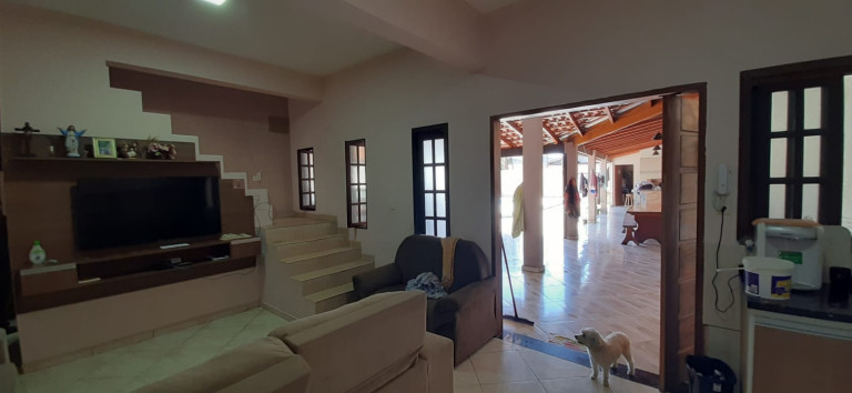 Imagem Sobrado com 3 Quartos à Venda, 300 m² em Parque Balneário Maria Helena - Caraguatatuba