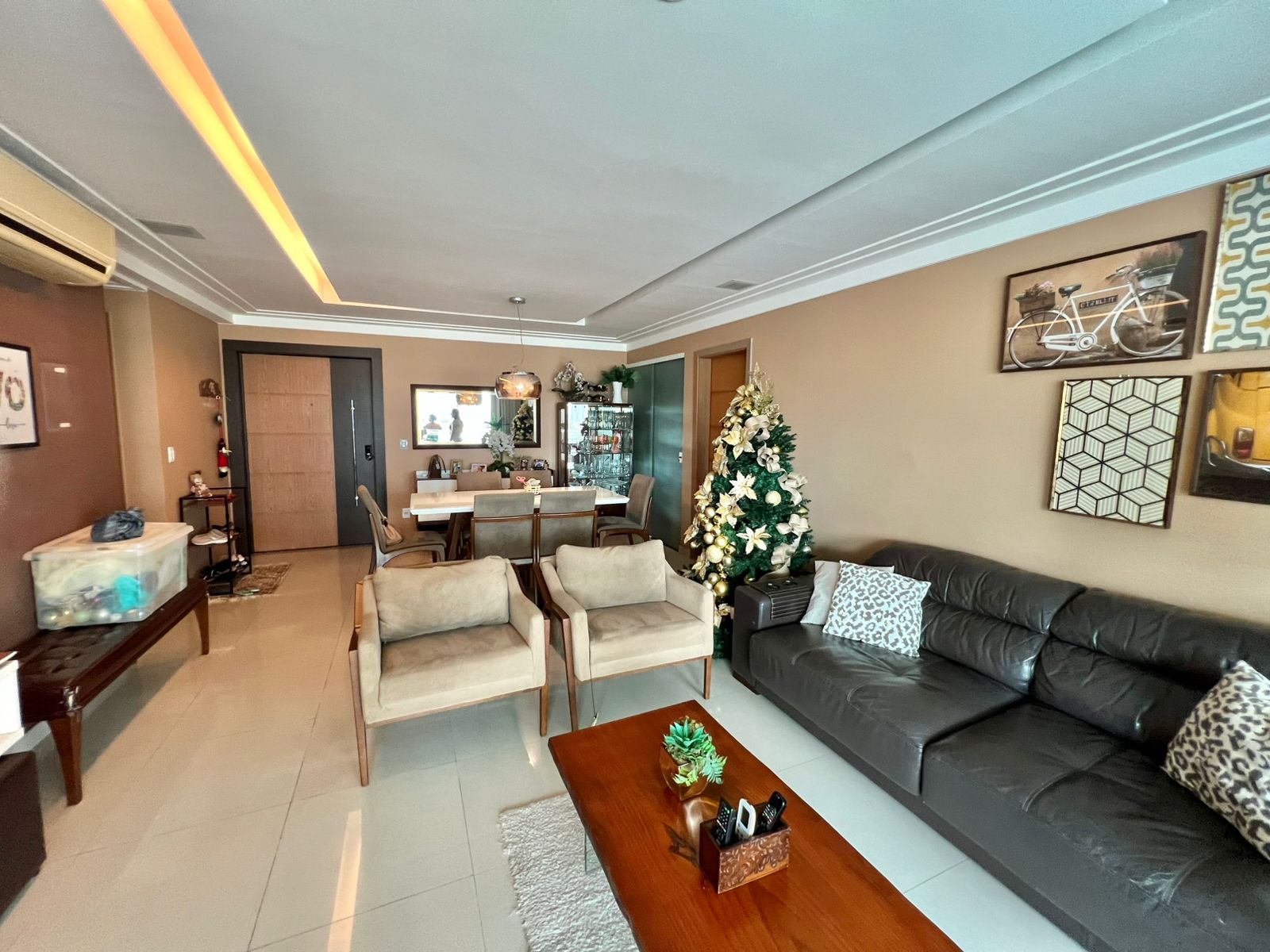 Imagem Apartamento com 3 Quartos à Venda, 174 m²em São Brás - Belém