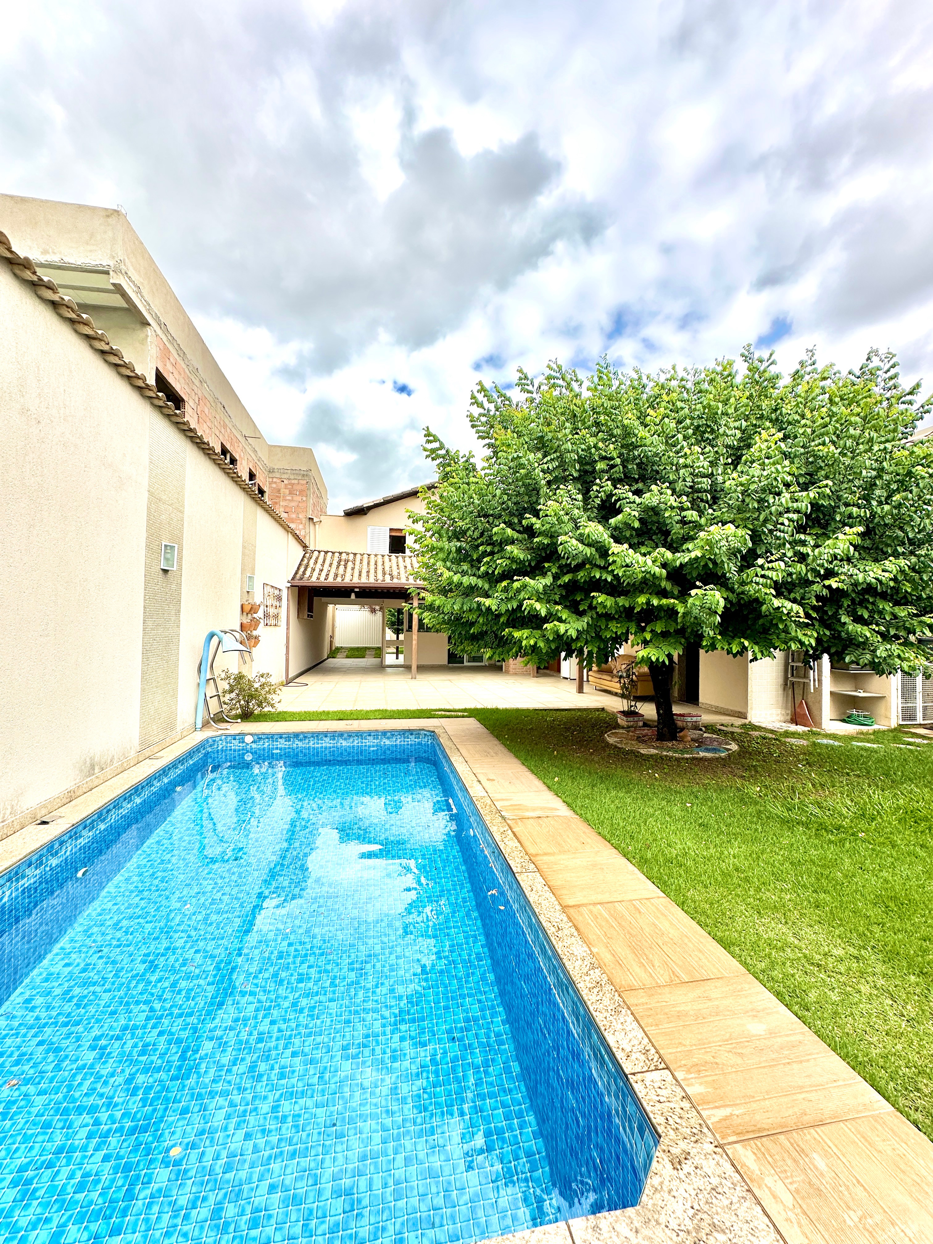 Imagem Casa com 4 Quartos à Venda, 360 m²em Itapoã - Belo Horizonte Imagem Casa com 4 Quartos à Venda, 360 m²em Itapoã - Belo Horizonte