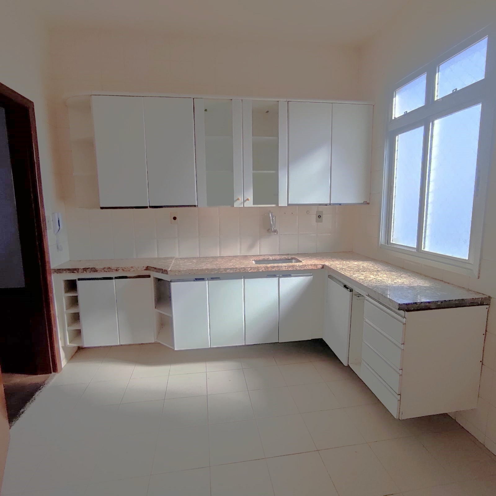 Imagem Apartamento com 4 Quartos à Venda, 126 m²em São Pedro - Belo Horizonte