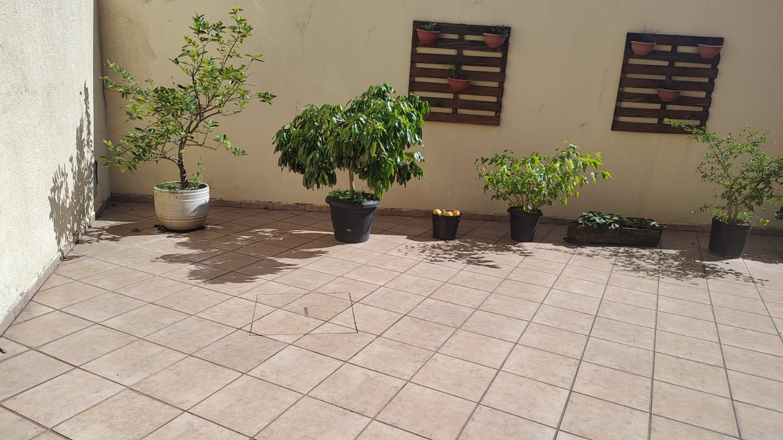 Imagem Casa de Condomínio com 3 Quartos à Venda, 119 m²em Vila Caputera - Mogi das Cruzes Imagem Casa de Condomínio com 3 Quartos à Venda, 119 m²em Vila Caputera - Mogi das Cruzes