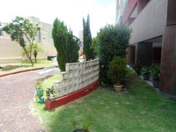 Imagem Apartamento com 3 Quartos à Venda,  em Jóquei Clube - Fortaleza