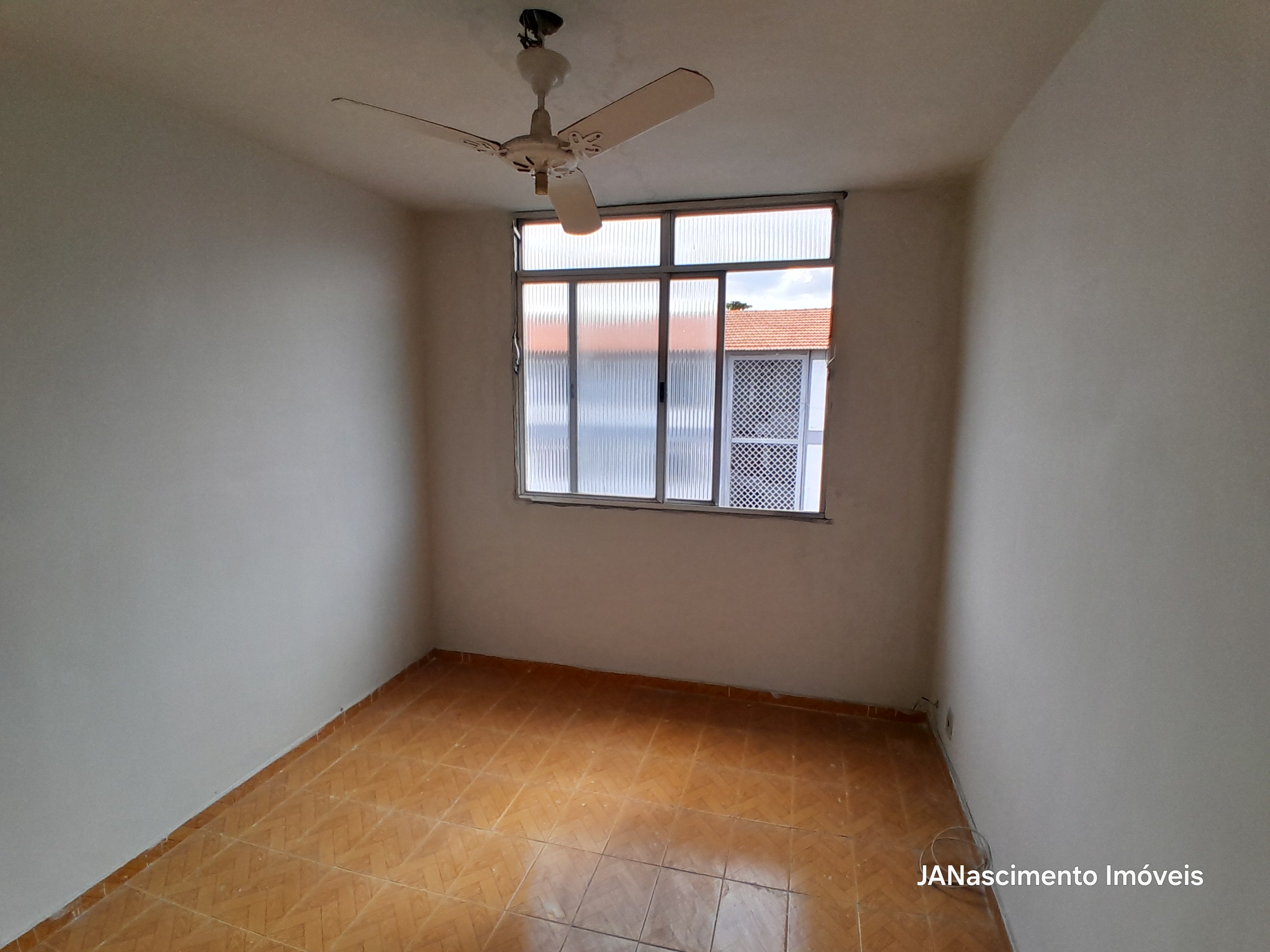 Imagem Apartamento com 3 Quartos à Venda, 45 m² em Padre Miguel - Rio de Janeiro Imagem Apartamento com 3 Quartos à Venda, 45 m² em Padre Miguel - Rio de Janeiro