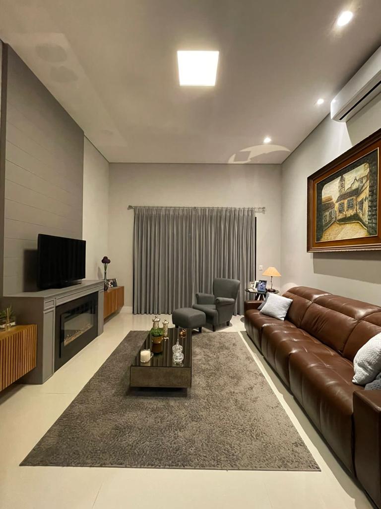 Imagem Casa de Condomínio com 3 Quartos à Venda, 220 m²em Medeiros - Jundiaí