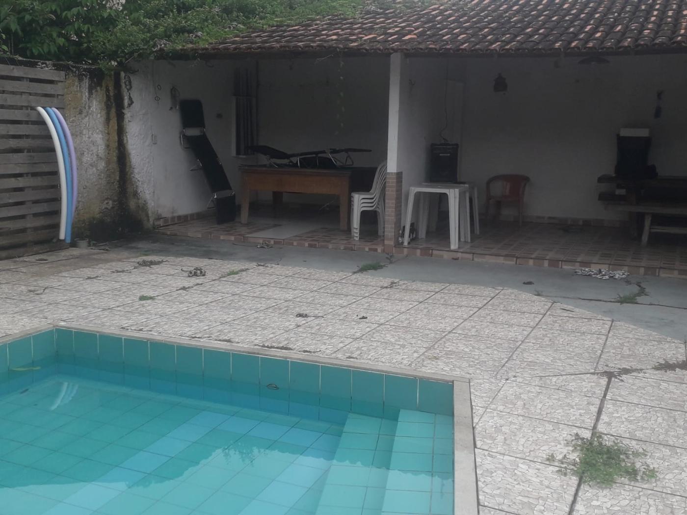 Imagem Casa com 5 Quartos à Venda, 11 m²em Ponta Grossa (Icoaraci) - Belém Imagem Casa com 5 Quartos à Venda, 11 m²em Ponta Grossa (Icoaraci) - Belém
