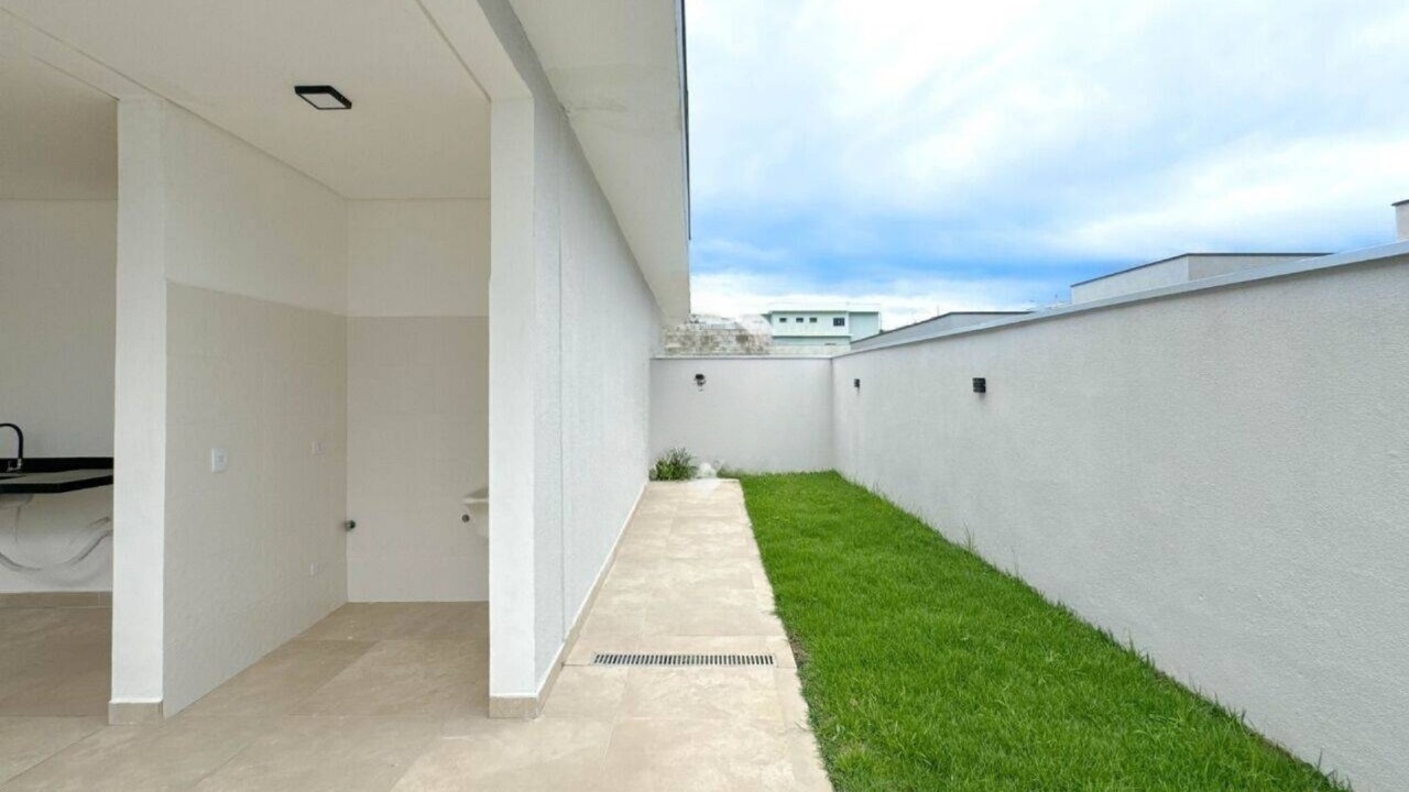 Imagem Casa de Condomínio com 3 Quartos à Venda, 135 m² em Parque Residencial Maria Elmira - Caçapava Imagem Casa de Condomínio com 3 Quartos à Venda, 135 m² em Parque Residencial Maria Elmira - Caçapava