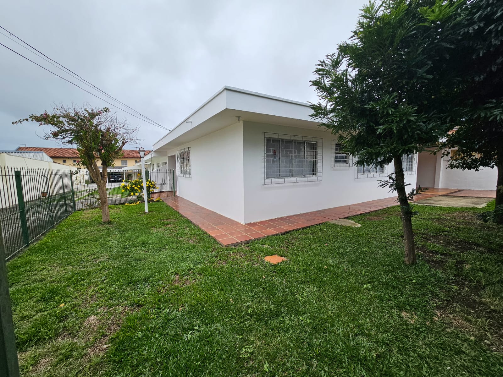 Imagem Casa com 3 Quartos à Venda, 123 m²em Bairro Alto - Curitiba Imagem Casa com 3 Quartos à Venda, 123 m²em Bairro Alto - Curitiba