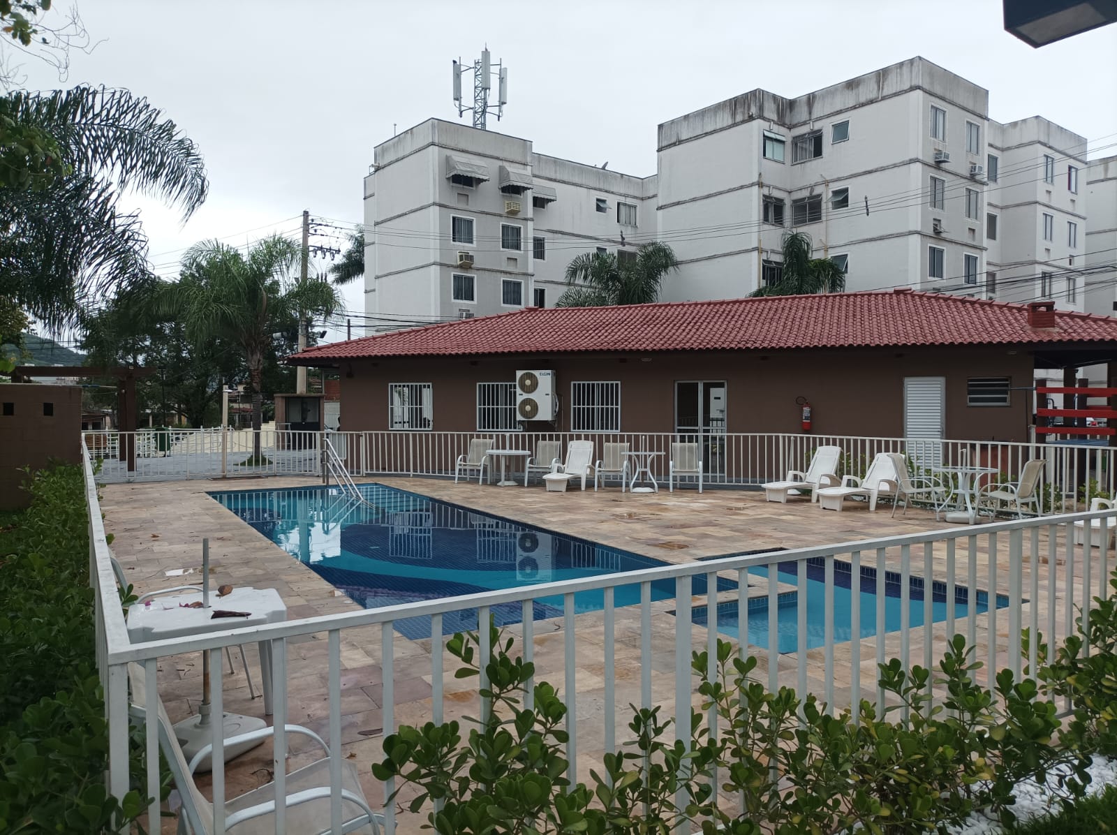 Apartamento com 2 Quartos para Alugar, 45 m²em Tomás Coelho - Rio de Janeiro