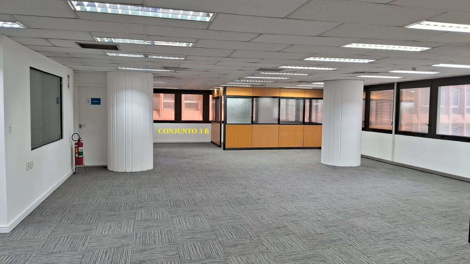 Sala Comercial à Venda ou Locação, 316 m² em Bela Vista - São Paulo