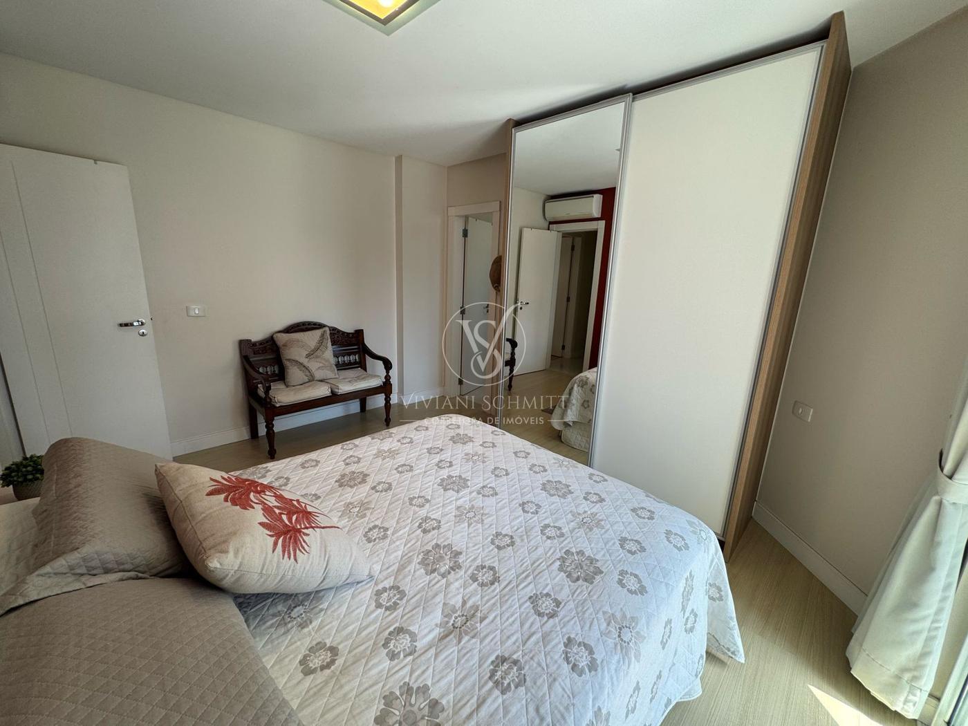 Imagem Apartamento com 4 Quartos à Venda, 195 m² em Centro - Itapema Imagem Apartamento com 4 Quartos à Venda, 195 m² em Centro - Itapema