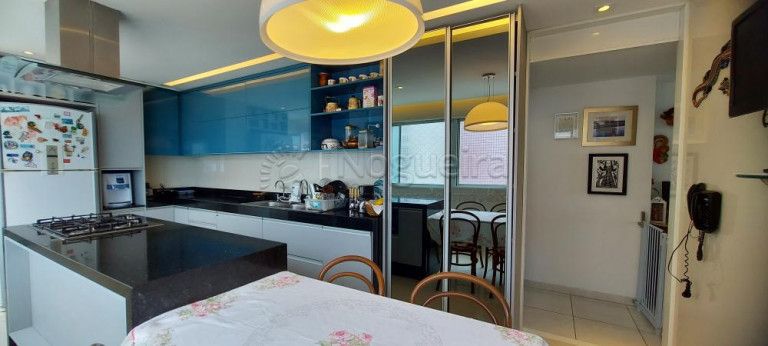 Imagem Apartamento com 4 Quartos à Venda,  em Piedade - Jaboatão dos Guararapes