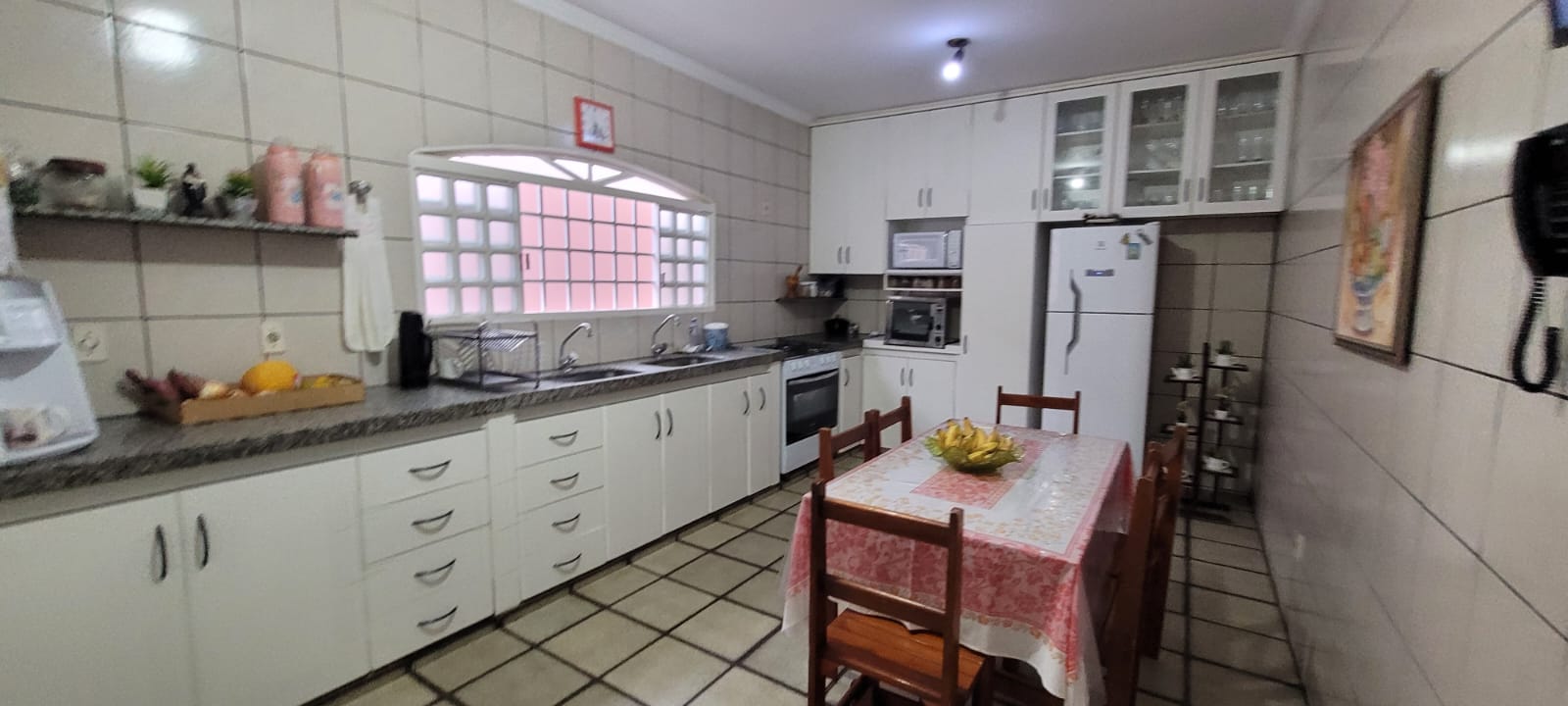 Imagem Casa com 4 Quartos à Venda, 213 m² em Jardim Roma - Caldas Novas