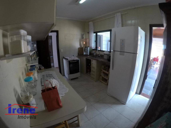 Sobrado com 6 Quartos à Venda, 270 m² em Suarão - Itanhaém