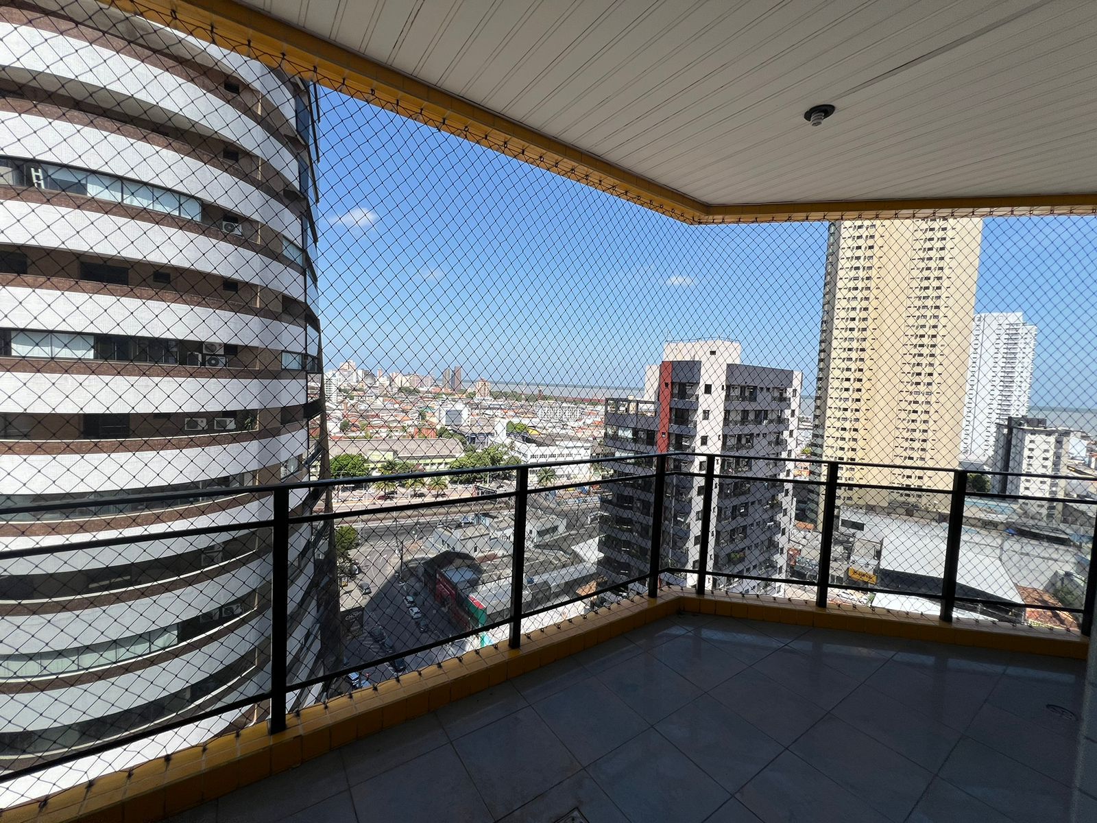 Imagem Apartamento com 3 Quartos à Venda, 150 m²em Umarizal - Belém Imagem Apartamento com 3 Quartos à Venda, 150 m²em Umarizal - Belém