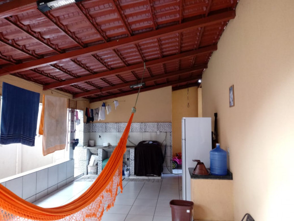 Imagem Casa com 3 Quartos à Venda, 210 m² em Parque Flamboyant - Goiânia Imagem Casa com 3 Quartos à Venda, 210 m² em Parque Flamboyant - Goiânia