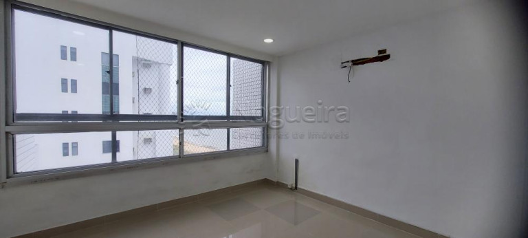 Imagem Apartamento com 4 Quartos à Venda, 359 m² em Candeias - Jaboatão dos Guararapes