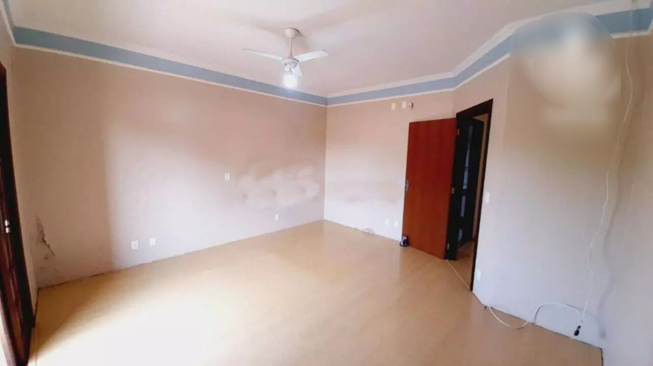 Imagem Casa com 5 Quartos à Venda, 300 m²em Bosque das Palmeiras - Campinas