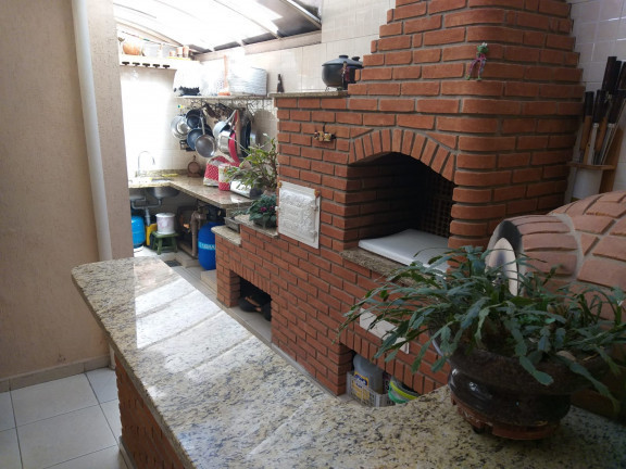 Imagem Casa com 3 Quartos à Venda, 215 m² em Jardim Aeroporto - São Paulo