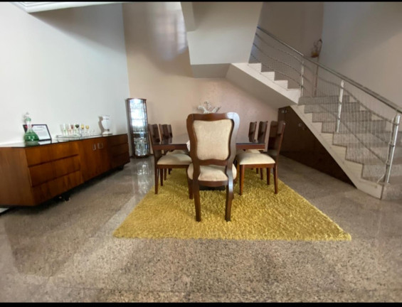 Imagem Casa com 5 Quartos à Venda,  em Engenheiro Luciano Cavalcante - Fortaleza