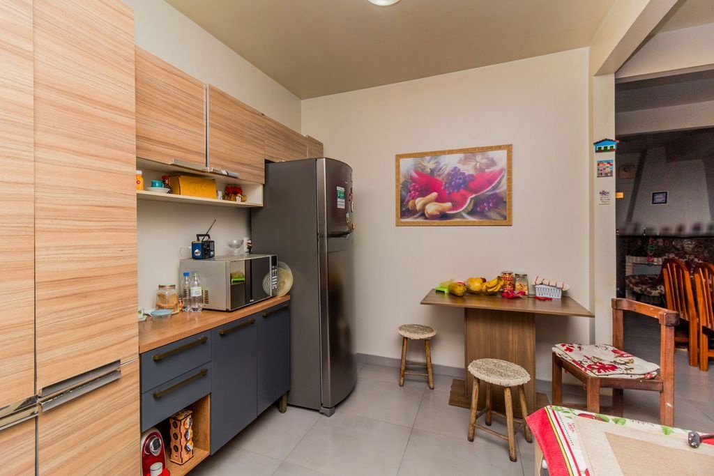 Imagem Casa com 3 Quartos à Venda ou Locação, 137 m² em Cristal - Porto Alegre Imagem Casa com 3 Quartos à Venda ou Locação, 137 m² em Cristal - Porto Alegre
