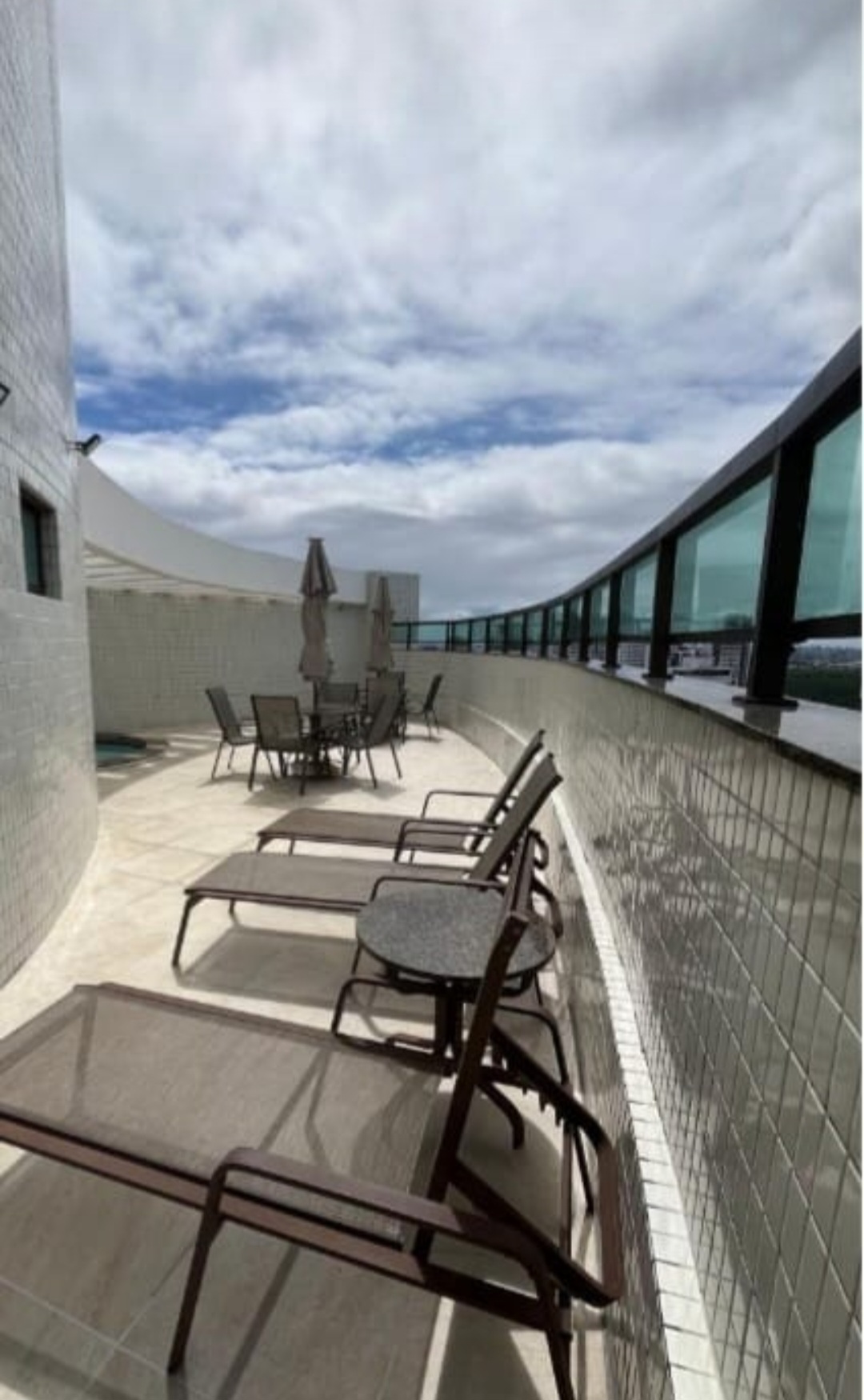 Imagem Apartamento com 2 Quartos para Alugar, 44 m² em Boa Viagem - Recife