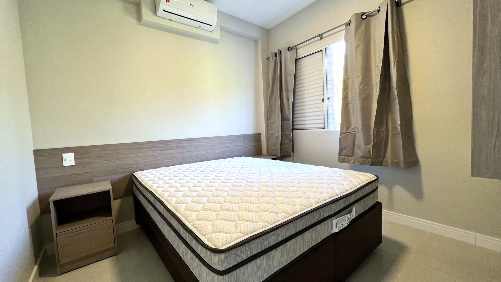 Imagem Casa de Condomínio com 2 Quartos para Alugar, 81 m²em São Lourenço - Bertioga Imagem Casa de Condomínio com 2 Quartos para Alugar, 81 m²em São Lourenço - Bertioga