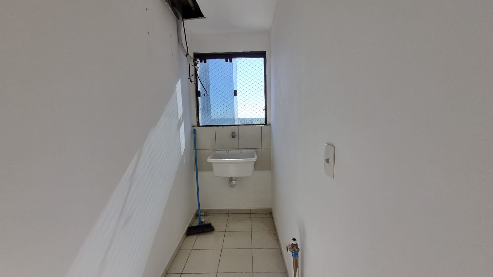 Imagem Apartamento com 2 Quartos à Venda, 51 m²em Pitimbu - Natal
