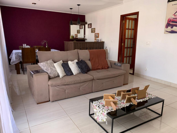 Imagem Casa com 2 Quartos à Venda, 176 m² em Jardim Tannus - Jundiaí Imagem Casa com 2 Quartos à Venda, 176 m² em Jardim Tannus - Jundiaí