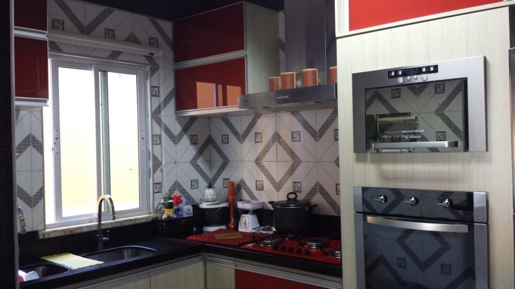 Imagem Sobrado com 5 Quartos à Venda, 252 m²em Manuel Dias Branco - Fortaleza Imagem Sobrado com 5 Quartos à Venda, 252 m²em Manuel Dias Branco - Fortaleza