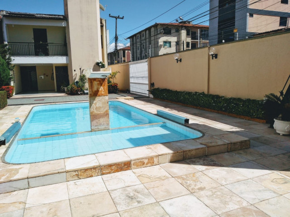 Imagem Casa com 4 Quartos à Venda, 123 m² em Vila União - Fortaleza Imagem Casa com 4 Quartos à Venda, 123 m² em Vila União - Fortaleza