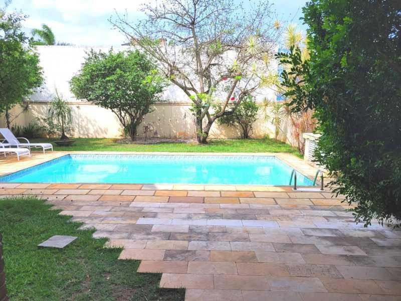 Imagem Casa com 3 Quartos à Venda, 1 m²em Camboinhas - Niterói